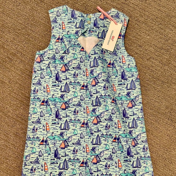 NWT Vineyard Vines dress size 6 - Picture 2 of 2